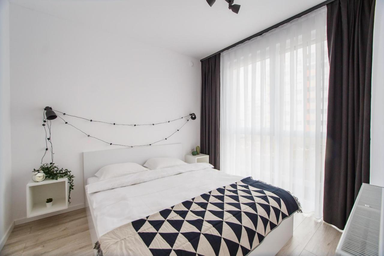 Trendy Apartment Near City Center أرادايا المظهر الخارجي الصورة