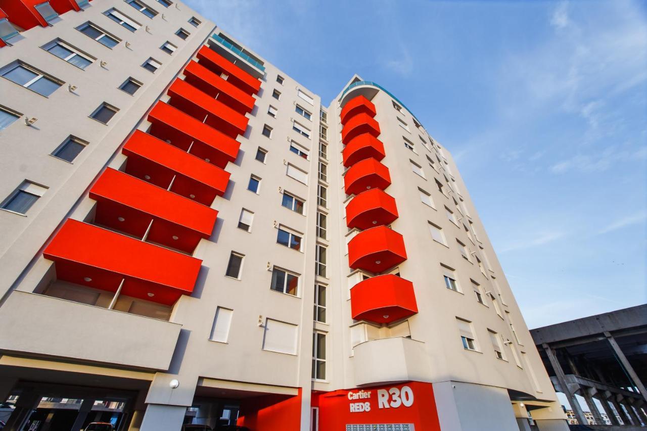 Trendy Apartment Near City Center أرادايا المظهر الخارجي الصورة