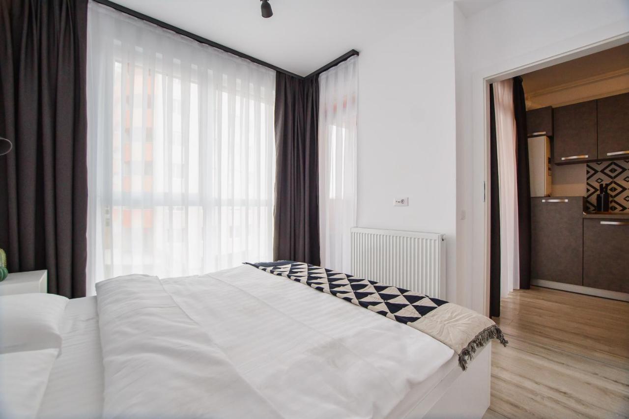 Trendy Apartment Near City Center أرادايا المظهر الخارجي الصورة